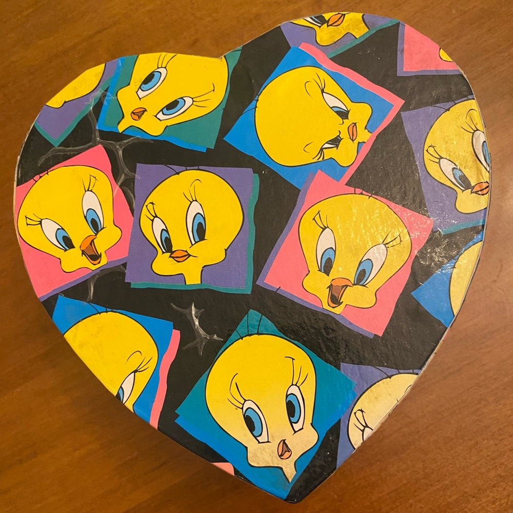 TWEETY BIRD VTG 90s LOONEY TUNES WARNER BROS. HEART SHAPED JEWELRY, HAIR TIE BOX